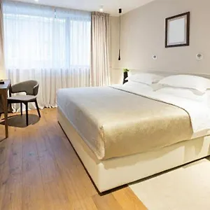 Apartamento Eden Suites&apartments, Sarandë