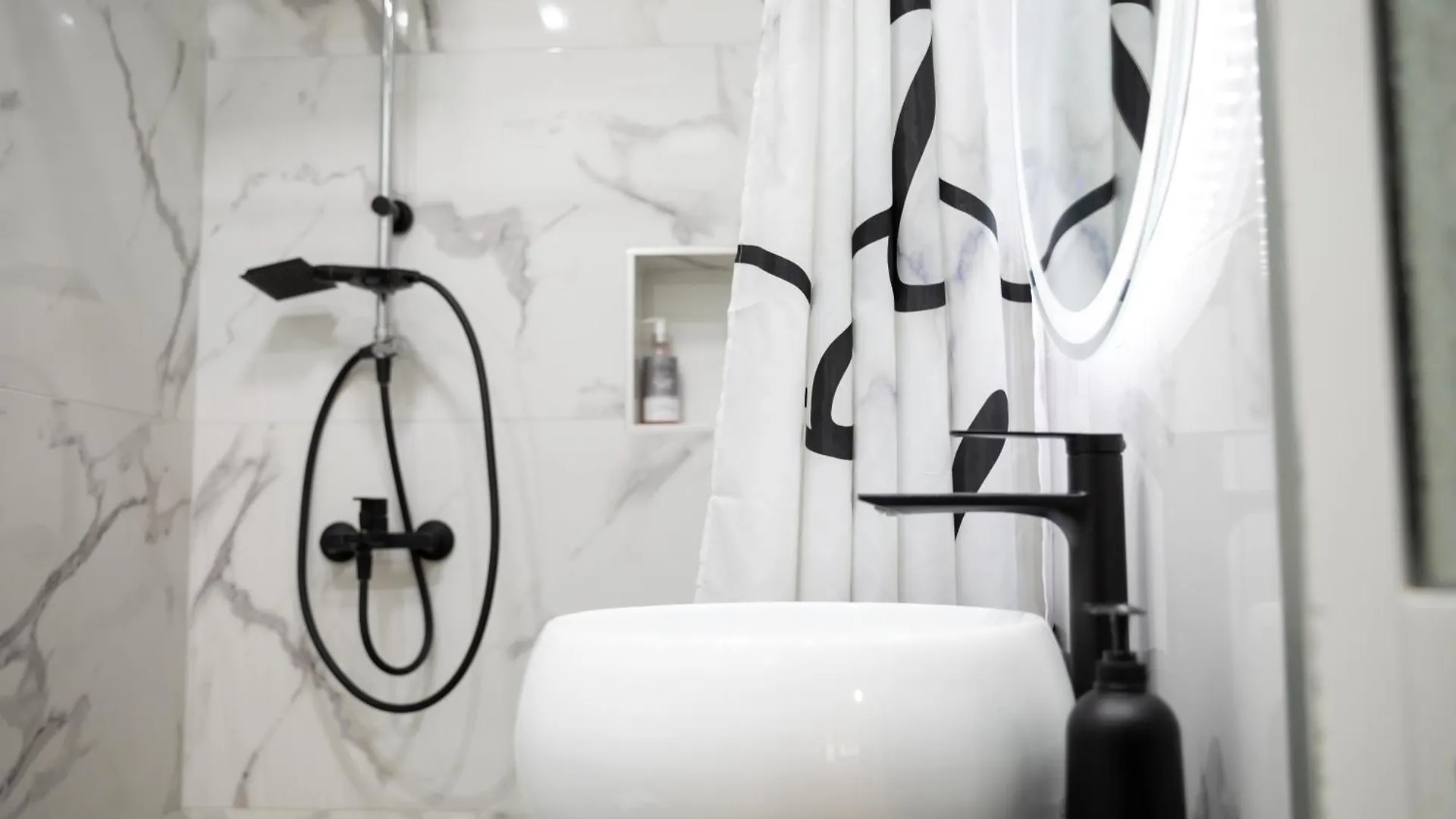 Jonian Boutique Hotel Sarandë Appartamento