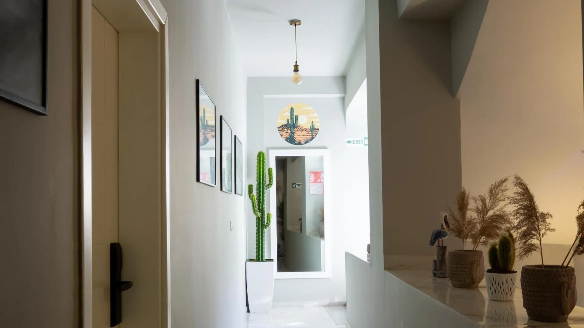 Jonian Boutique Hotel Sarandë Appartamento